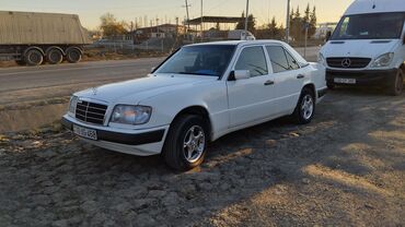 lalafo az mercedes 190: Mercedes-Benz E 200: 2 l | 1992 il Sedan