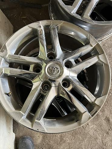рига 30: Литые Диски R 18 Toyota, Комплект, отверстий - 6, Б/у — 1