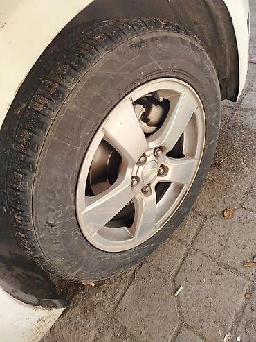 Disk təkərlər: Chevrolet üçün orijinal yüngül lehimli disklər və təkərlər dəsti - — 2