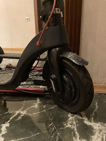 Elektrik nəqliyyatı: X8 elektrikli skuter. İdeal vəziyyətdədir. Arxa təkər partlamayan — 2