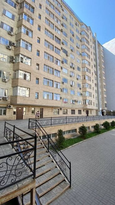 купить квартиру в 10 микрорайоне: 3 комнаты, 114 м², Элитка, 10 этаж, Косметический ремонт