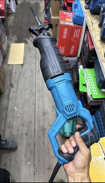 сабельные пилы: Электрическая сабельная пила (reciprocating saw) Назначение: - — 3