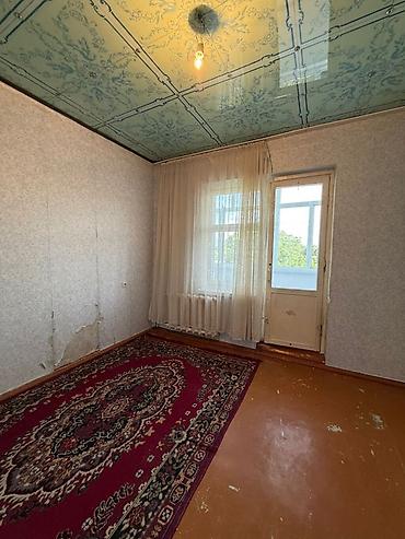 Кыймылсыз мүлк: 3 бөлмө, 70 м², 105-серия, 5 кабат, Эски ремонт — 5