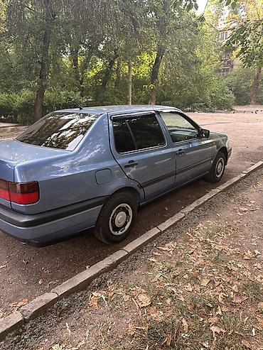 камаз эвро 1: Volkswagen Vento: 1992 г., 1.8 л, Механика, Бензин, Седан — 3