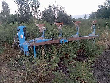 юуто трактор: Навесной оборотный плуг и тяжелая борона (комплект для обработки — 2