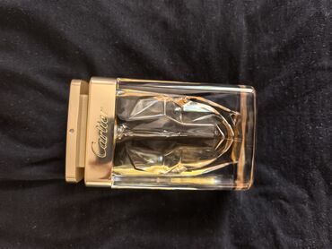 молекула для похудения оригинал и подделка: Cartier parfum. Originaldı. Qalıcılığı superdi. metroya catdirilma