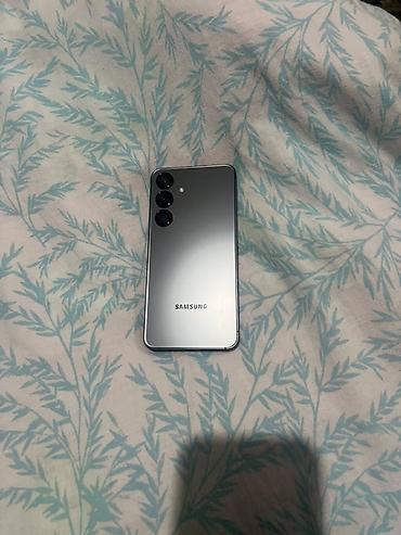 iphone 10plus: Смартфон Samsung Galaxy S24 (серия S) в серебристо-сером цвете — 2
