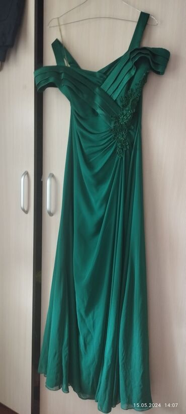 платье зеленое: Вечернее платье, Русалка, Длинная модель, Без рукавов, Корсет, L (EU 40)