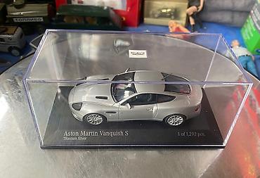 model 1: Aston Martin, 2004 il, 1:43, Dəmir, Ödənişli çatdırılma — 7