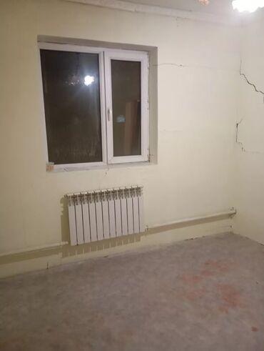 дом институт земледелия: 60 м², 4 комнаты, Забор, огорожен