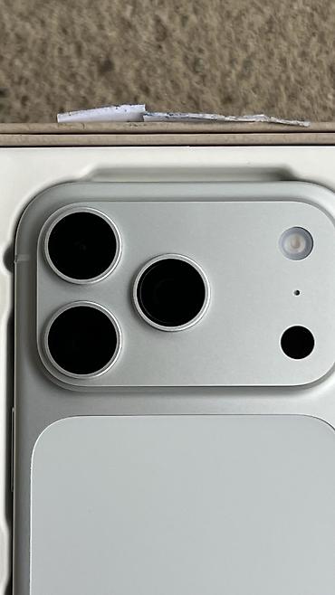 монитор 40: IPhone 17 Pro, Новый, 512 ГБ, White Titanium, 100 % — 2