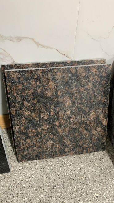 Фасадные гранитные плитки: Размер: Другой размер мм, Серый — 14