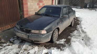 Daewoo: Daewoo Nexia: 1997 г., 1.5 л, Механика, Газ, Седан