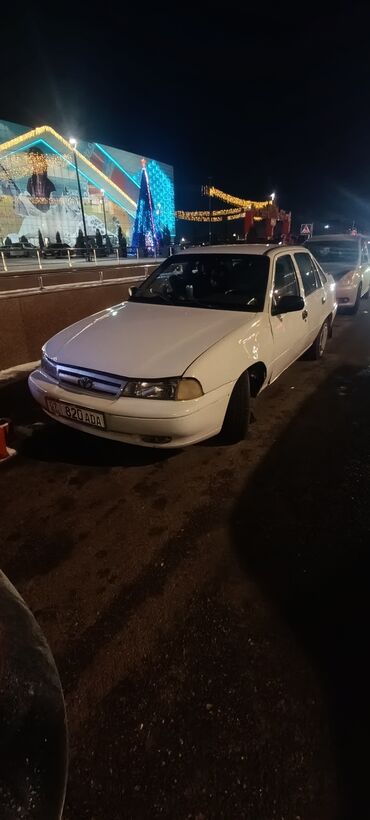 Daewoo: Daewoo Nexia: 1996 г., 1.5 л, Механика, Бензин, Седан