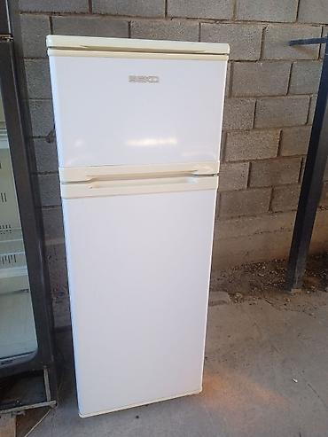аренда пятинитка: Холодильник Beko, Б/у, Двухкамерный, De frost (капельный), 54 * 146 * 43 — 1