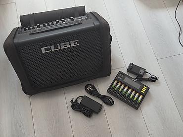 micro cd: Комбоусилитель Roland Cube Street EX в отличном состоянии. В комплекте — 2