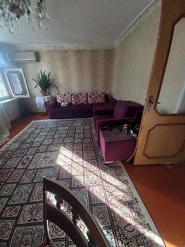 taxt matraslari: Satılır: Klassik üslubda mebel dəsti 2 eded kravat 1 neferlik Kunc — 1