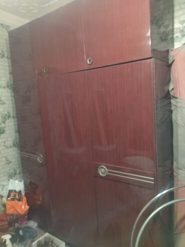 Dolab satılır 50azn.
Xalqlar dostlugu
Zəhra🌷9346