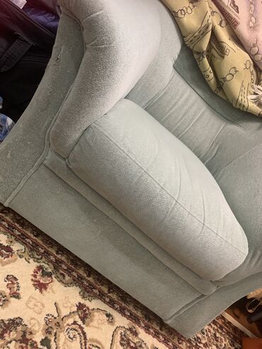 Прямые диваны: Диван/Кровать 2 м вместе с 2мя креслами в наборе/хорошего качества — 13