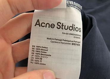 ic geyim: Acne Studios loqolu qısaqollu köynəklər - Model: uniseks, regular fit — 5