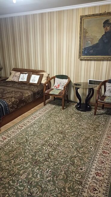 плитный дом: 1 комната, 29 м², Индивидуалка, 2 этаж