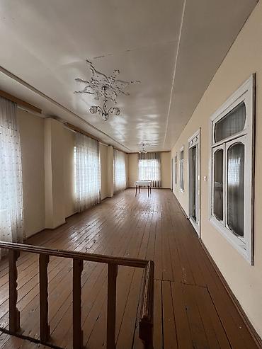 memar ecemi kiraye evler: Həyət evi satılır. Sahil parkı diaqnostika mərkəzinin yanı hər iki — 6