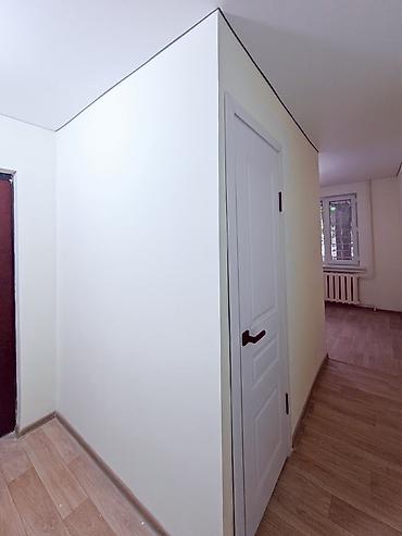 8: 1 комната, 35 м², 8 мкр 104 серия, 1 этаж, Косметический ремонт — 6