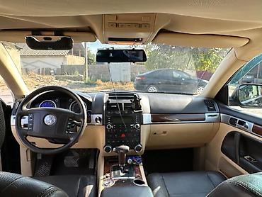 Volkswagen: Volkswagen Touareg: 2005 г., 3.2 л, Автомат, Бензин — 10