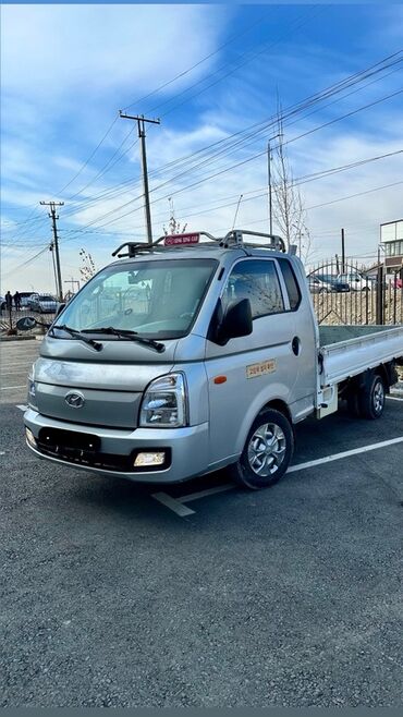 Легкий грузовой транспорт: Легкий грузовик, Hyundai, Стандарт, Новый — 1