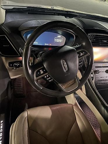 jak авто: Lincoln : 2019 г., 2 л, Автомат, Бензин, Кроссовер — 8