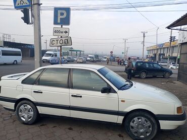 коробка пассат: Volkswagen Passat: 1990 г., 1.8 л, Механика, Бензин