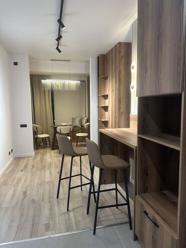 продаю квартиру элитку: 1 комната, 41 м², Элитка, 5 этаж, Дизайнерский ремонт