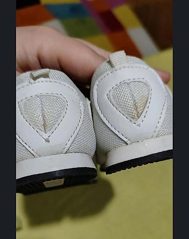 Ostale dečije stvari: Paket za devojcice uzrasta 12-18 meseci. Slika 2 i 6 je samo noseno — 9