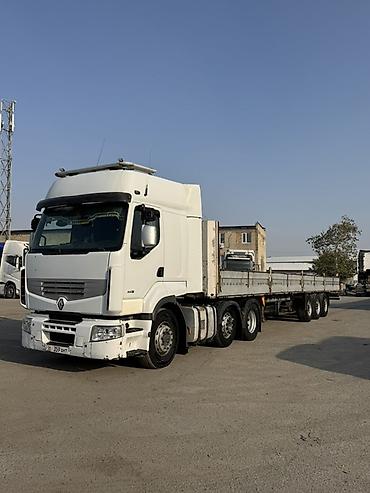 трал машина: Тягач, Renault, 2011 г., Бортовой — 1