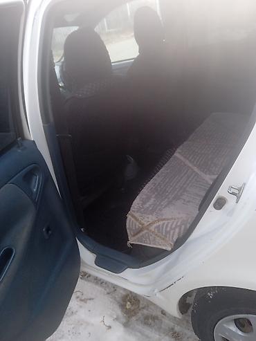 Toyota: Toyota Vitz: 2001 г., 0.1 л, Автомат, Бензин, Хэтчбэк — 7