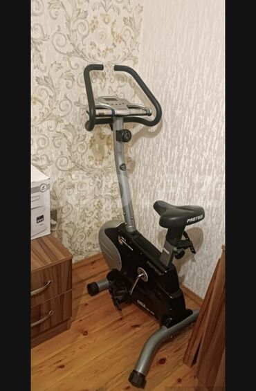 qaçış trenajoru kreditle: Velotrenajor ela vəziyyətdə. Bir çox velotrenajor Xizək Veloxizekler