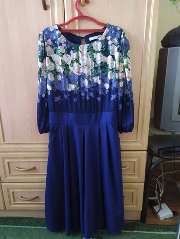 Продаю синее платье Турцияфирма Phardi, 42 размер.В хорошем