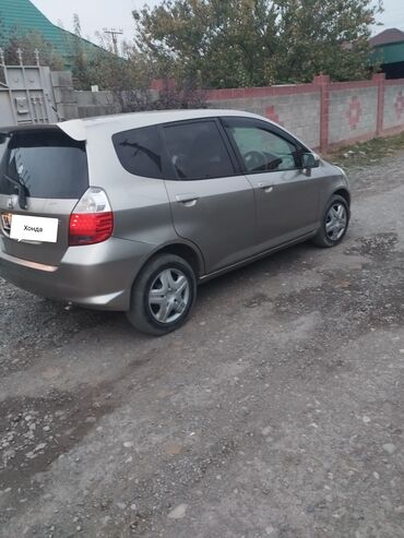 хонда 954: Honda Fit: 2005 г., 1.5 л, Вариатор, Бензин, Хэтчбэк