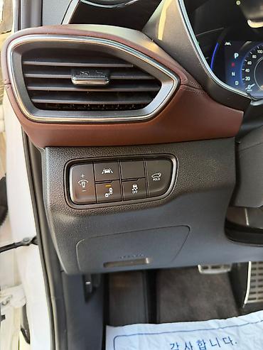 Hyundai: Hyundai Santa Fe: 2019 г., 2 л, Бензин at lalafo.kg — 12 Hyundai: Hyundai Santa Fe: 2019 г., 2 л, Бензин — 12