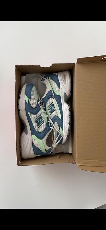 Айымдардын бут кийими: Кроссовкалар, 37.5, New Balance, Жаңы, Акылуу жеткирүү, Өзү алып кетүү — 3