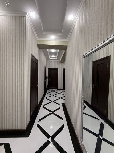 Yeni tikili: 3 otaqlı, Yeni tikili, m. Avtovağzal, 143 kv. m — 2