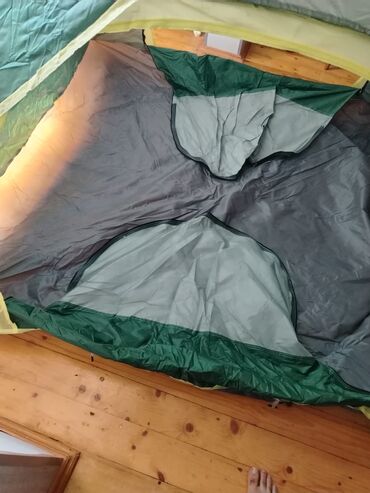 Çadırlar: Yaşıl və boz rənglərdə olan bu çadır avtomatik açılan mexanizmə — 8