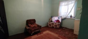 квартиры в асанбае: Дом, 60 м², 4 комнаты, Агентство недвижимости, Старый ремонт