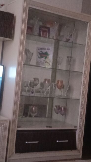 вешалка стойка для одежды напольная в икеа: Şüşəli dolab vitrini