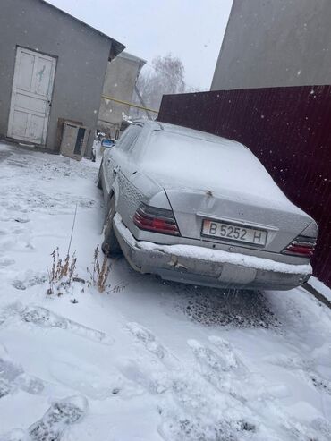 переделка спринтера с грузового в пассажирский: Mercedes-Benz W124: 1993 г., 3.2 л, Автомат, Бензин, Седан