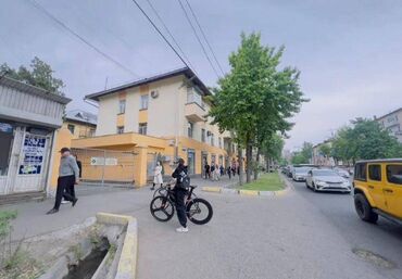 Продажа квартир: 1 комната, 36 м², Сталинка, 2 этаж, Старый ремонт