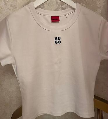 Qadın geyimləri: Hugo tshirt Emporiumdan 120 azn alinib — 1