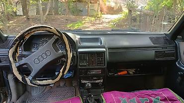 Audi: Audi 100: 1983 г., 2.3 л, Кол менен иштөөчү, Бензин, Седан — 7