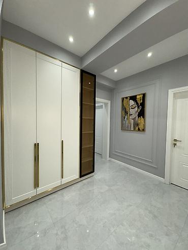 ev satilir: 3 otaqlı, Yeni tikili, m. Nəriman Nərimanov, 98 kv. m — 2