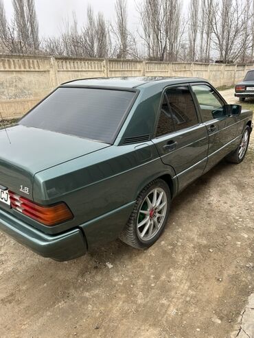 мерседес с класс цена: Mercedes-Benz 190: 1992 г., 1.8 л, Механика, Бензин, Седан